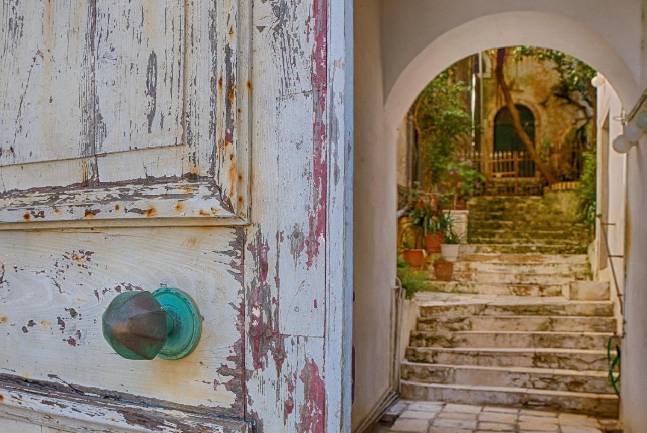 Effie'S Suites Old Town By Estia Corfu  Buitenkant foto